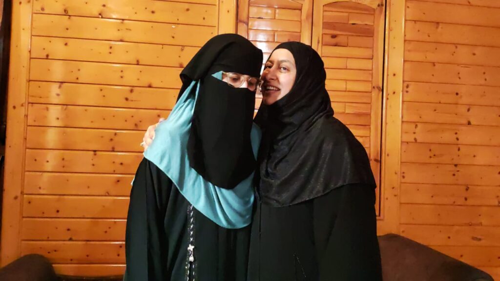 Sopore’s Hafiza-e-Quran tops Science stream of Class 12 with 494 Marks hafiza e Quran swipse